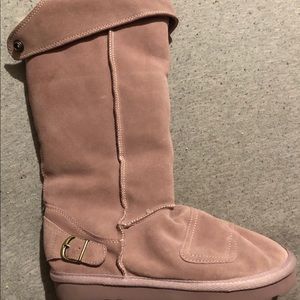 Donald Pliner Winter boots.